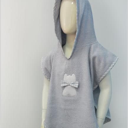 Фото -Пончо махрове дитяче "Кошеня з бантиком на сірому тлі" 50х50см 145856