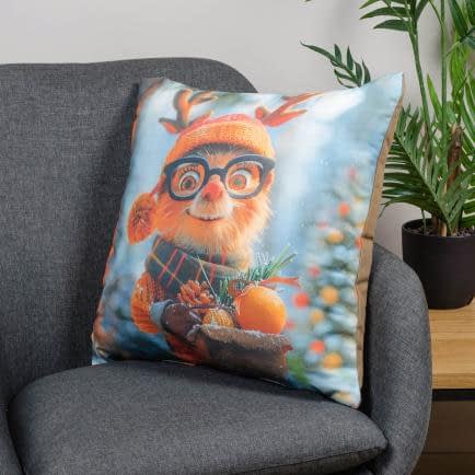 Фото -Подушка декоративна Home Line "Звірятко з помаранчем" 189226