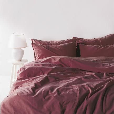 Фото -Евро комплект постельного белья Limasso "Raspberry" (бордовый) 160640